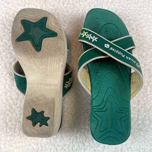 HUSH PUPPIES • Lollipop Green/White Criss-Cross Strappy Slip-On Wedge Sandals - Picture 9 of 16